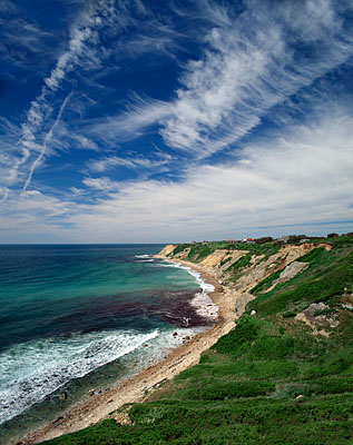 1038-6    Blue Sky Over Vail Beach